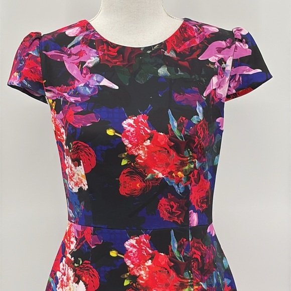 Betsey Johnson Floral Print Cap Sleeve Dress - Size 2 - Picture 4 of 9